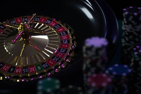Stake selection and spin control interface on Wild West Gold
